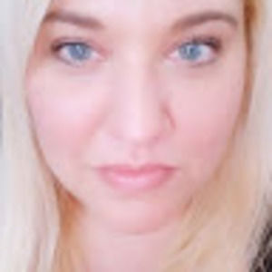 Meet your Posher, Alisha
